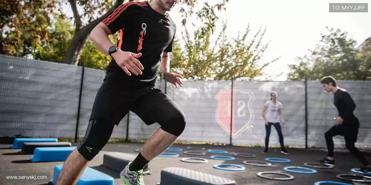 个性定制，独一无二！🎨👟 用你的故事，打造专属运动装备！